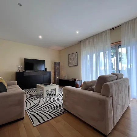 Апартаменты Lovely&charming Anita's Понта-Делгада