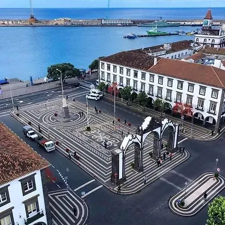 Lovely&charming Anita's * Понта-Делгада